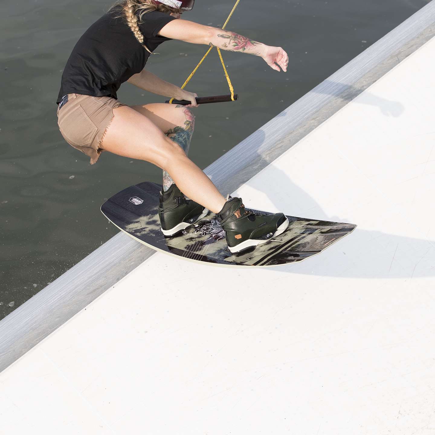 Liquid Force Virago 2021 Wakeboard King of Watersports