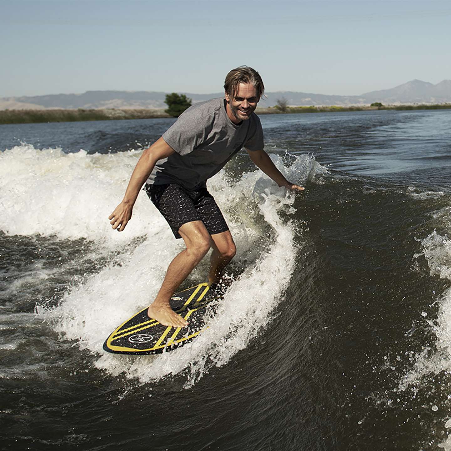 Hyperlite Shim 4.7 Wakesurf 2020 | King of Watersports