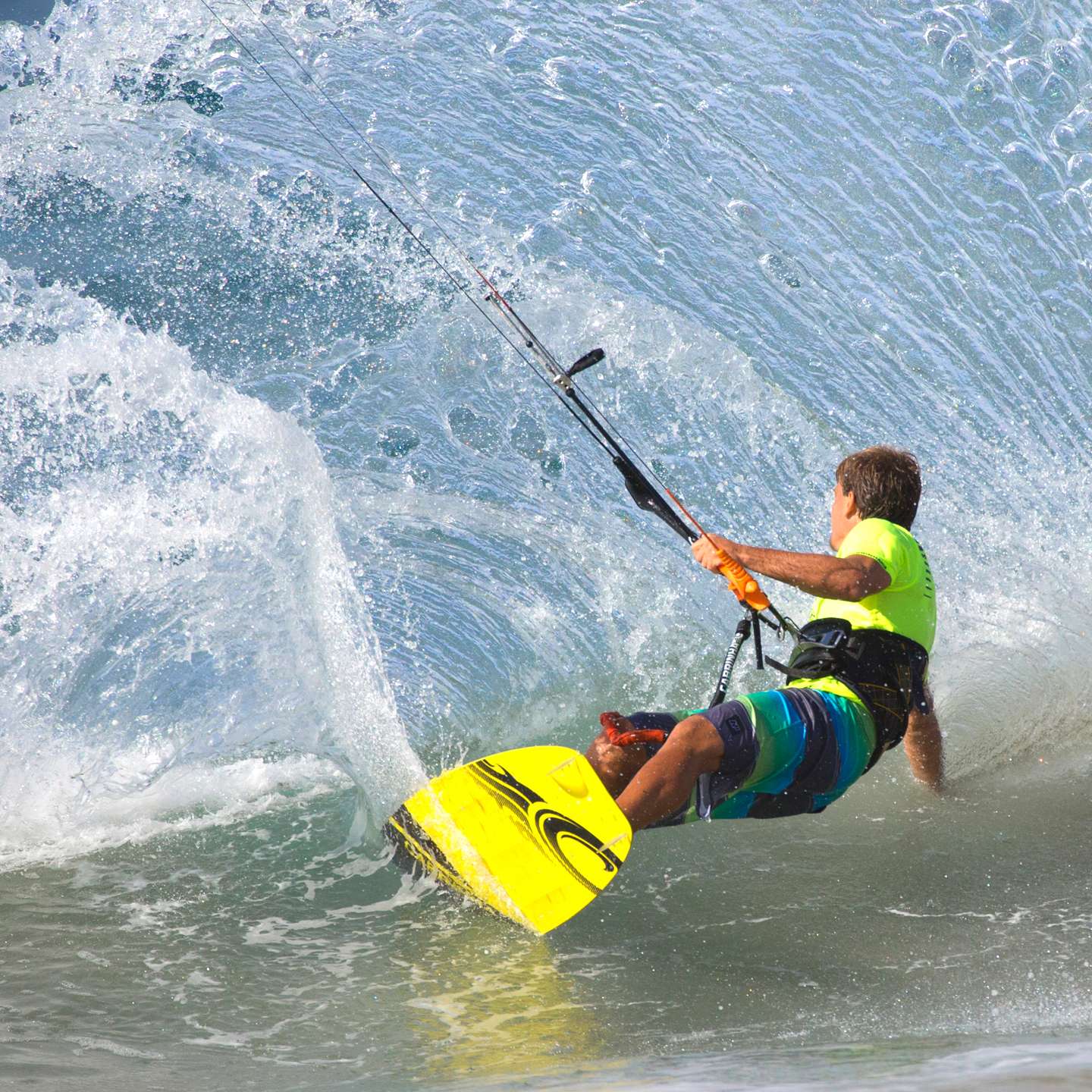 Cabrinha Tronic 2016 Kiteboard | King of Watersports