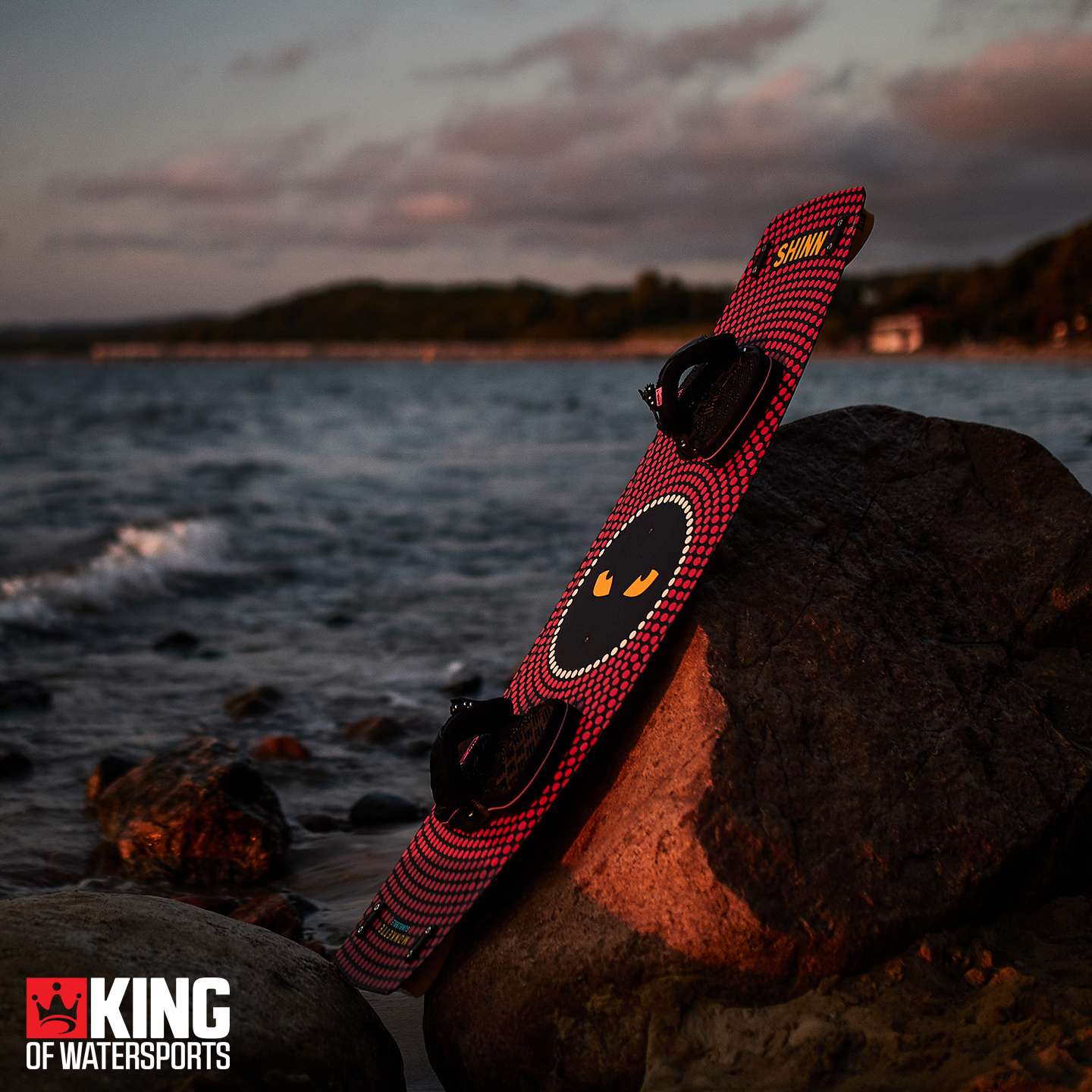 Shinn Monkette Gumbubble Kiteboard | King of Watersports