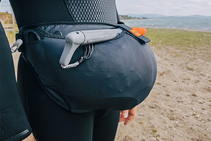 The compact Parawing is easy to carry The compact Parawing is easy to carry