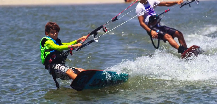 Young Kitesurfer Grom 