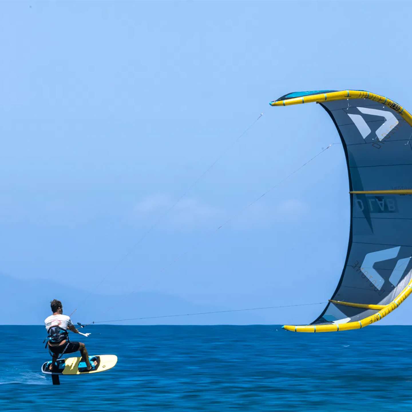 Duotone Pace SLS Kite Foil Board alternate colour and canopy view