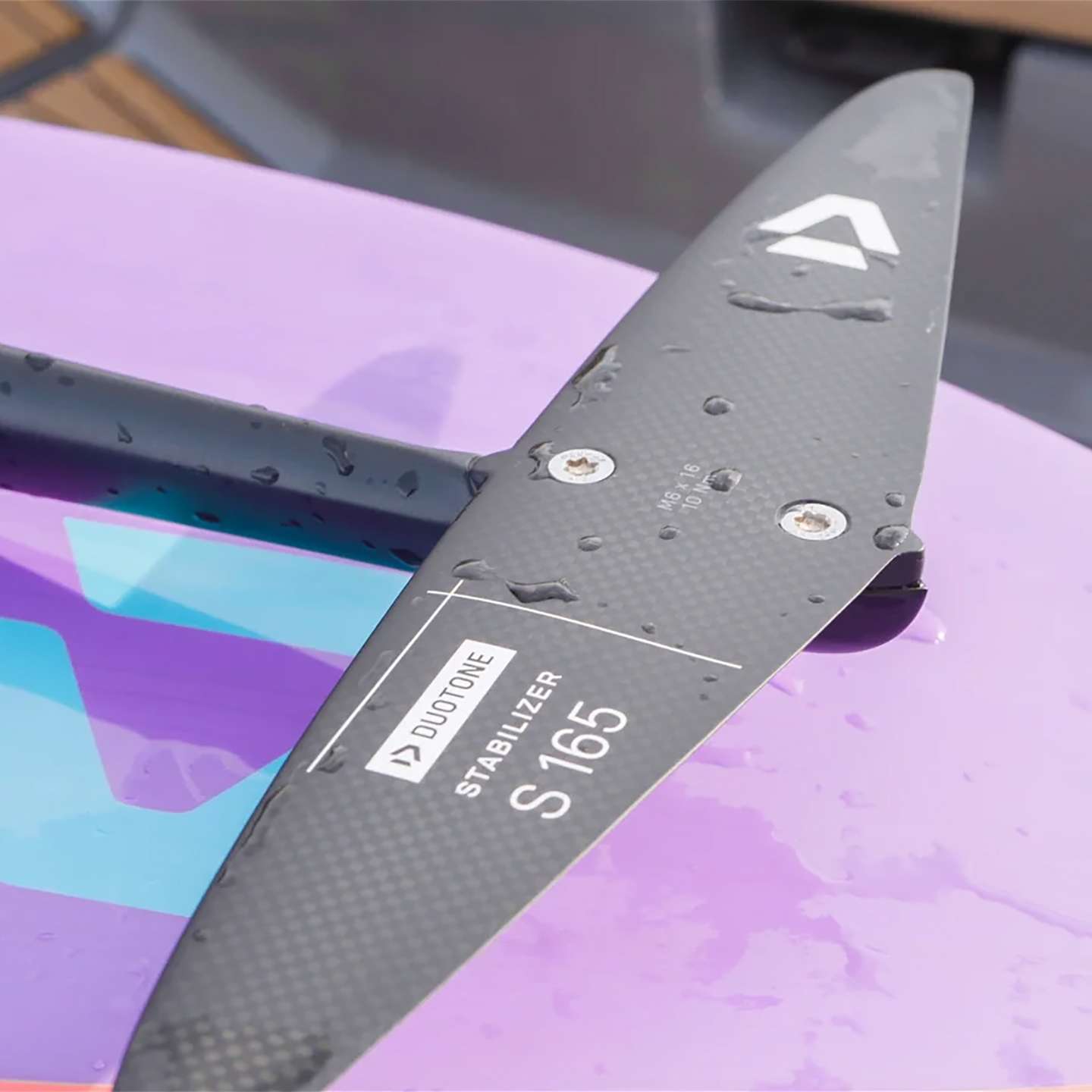 Duotone Stabilizer S Rear Wing alternate colour and canopy view