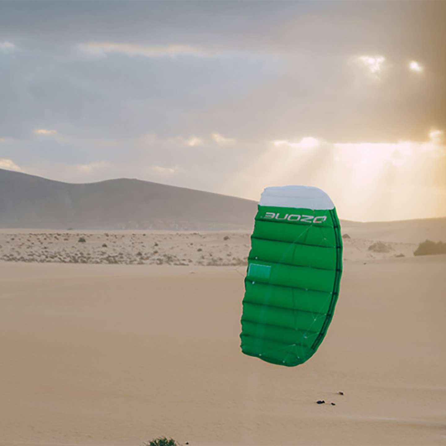 Ozone Ignition V3 3-Line Kitesurf Trainer Kite construction and bridle detail