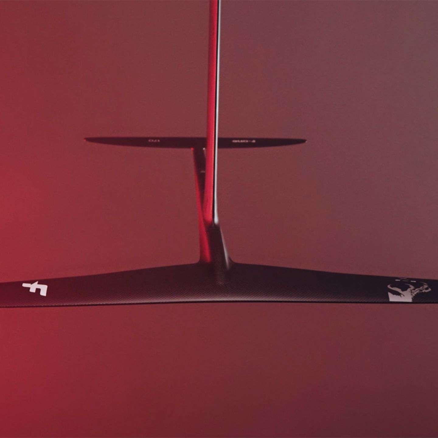 F-One Monobloc Tail Downwind 2025 connection and mounting detail