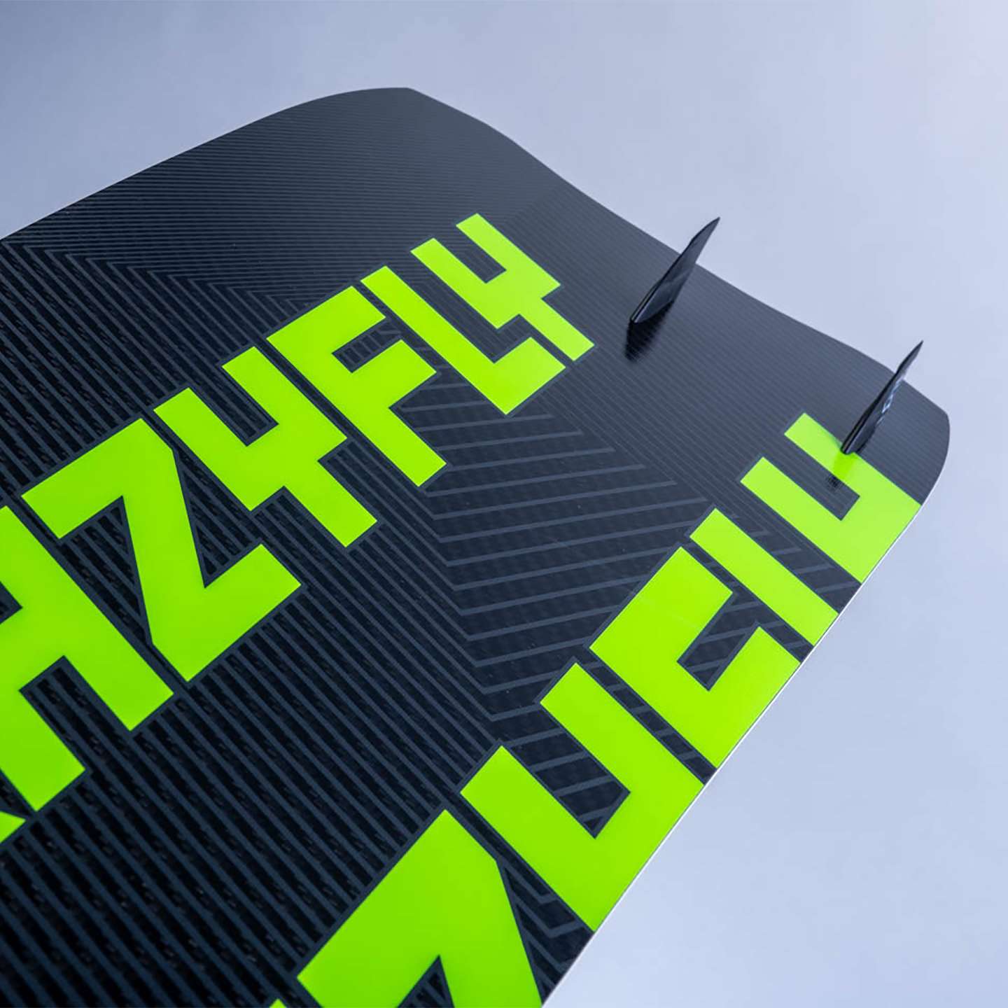 Crazyfly Slicer 2026 Kiteboard close-up detail of the rail, tips and construction finish