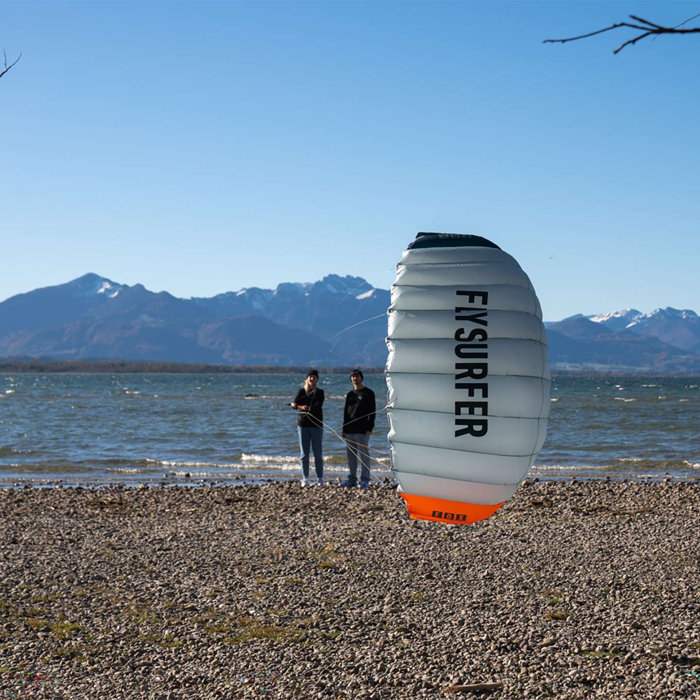 Flysurfer Fox Trainer Kite, leading edge and construction detail view