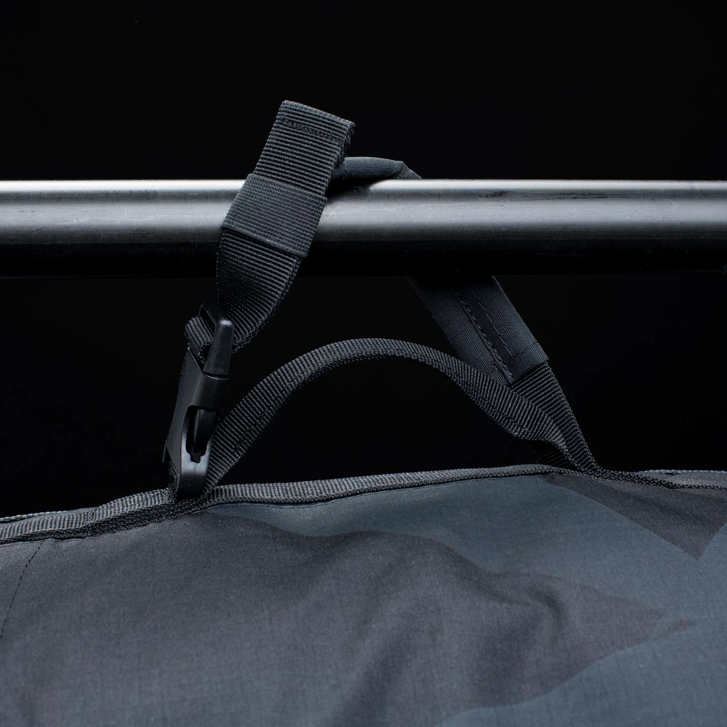 ION Gearbag Tec Golf 2025 padded compartment detail