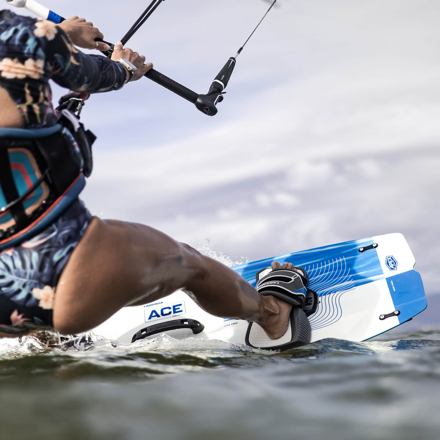 Cabrinha Ace Apex 2026 Kiteboard close-up detail of the kite canopy panels, reinforced leading edge, bridle points and stitching construction