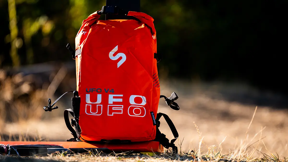 What's in the Bag: Slingshot's UFO V4 Kite
